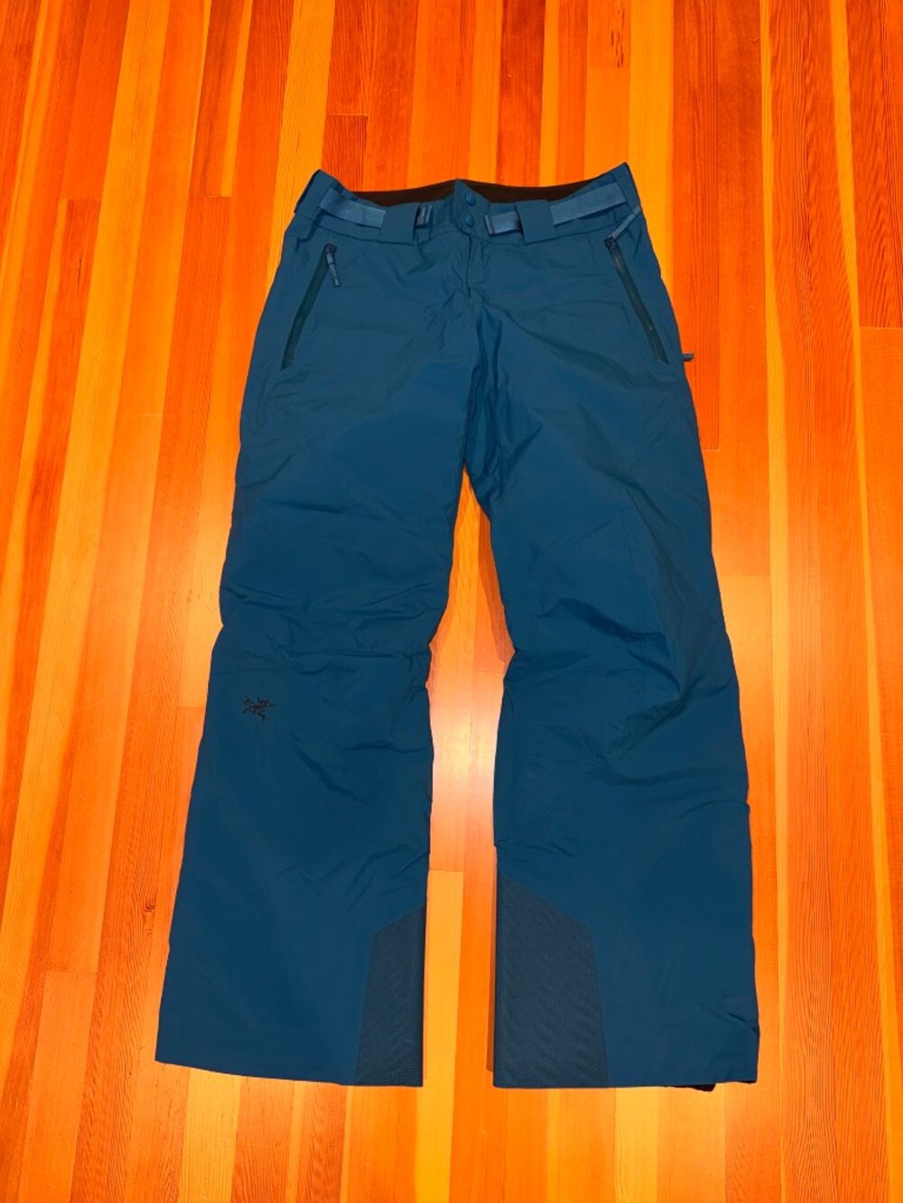 Womens Arc'teryx insulated waterproof ski pant - size medium, teal (blue/green)